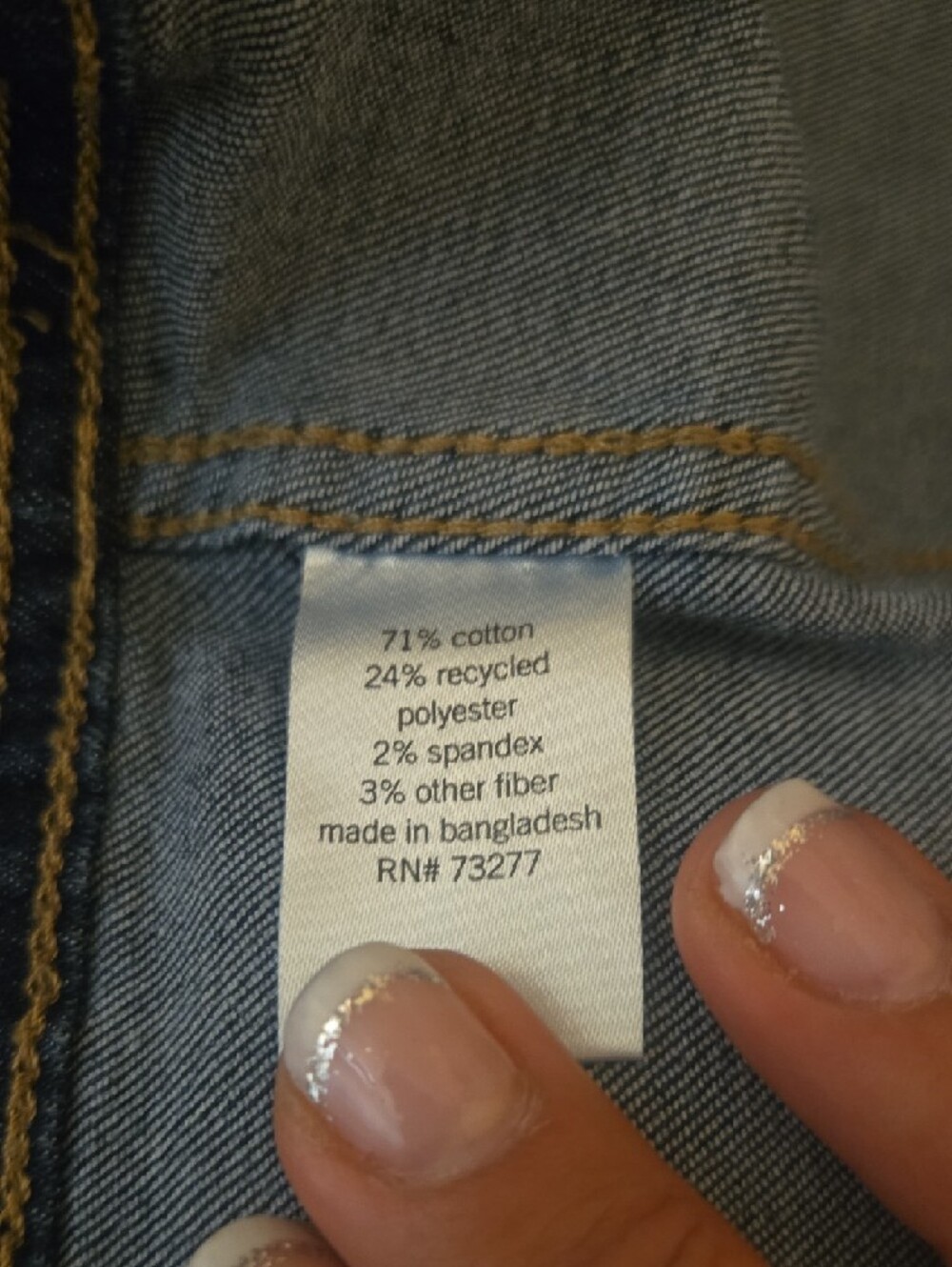 Classic Women's Denim Jacket - Picture 2 of 2